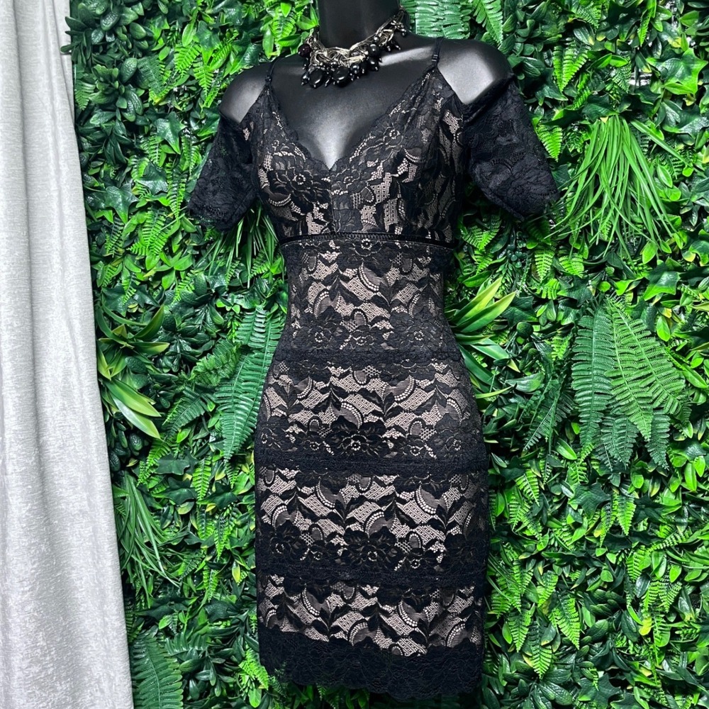 Guess Los Angeles Dress Small Black Floral Lace Off Shoulder Bodycon Mini 4224